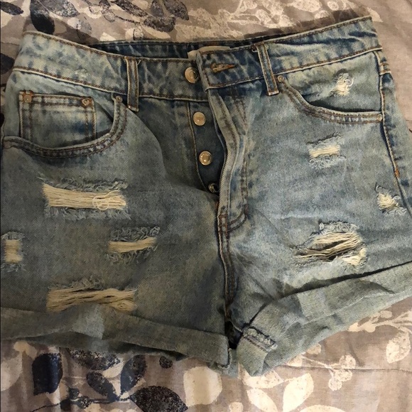 Forever 21 button up shorts - Picture 1 of 3